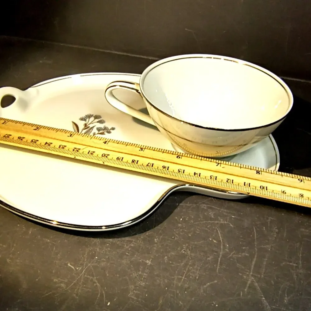 1559. Noritake China Snack Plate Set Bessie 5788